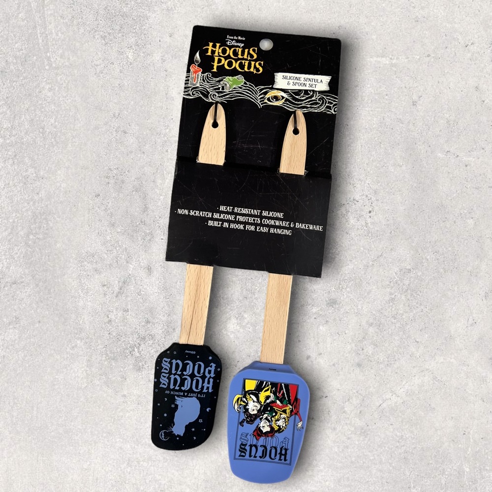 Disney Hocus Pocus spatulas